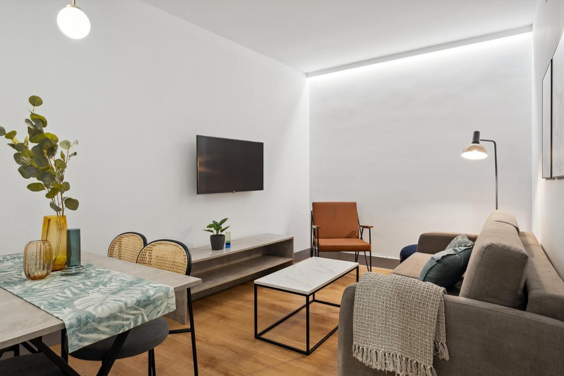 Limehome Madrid Calle De Santa Ana - Estancia Temporal Exterior photo