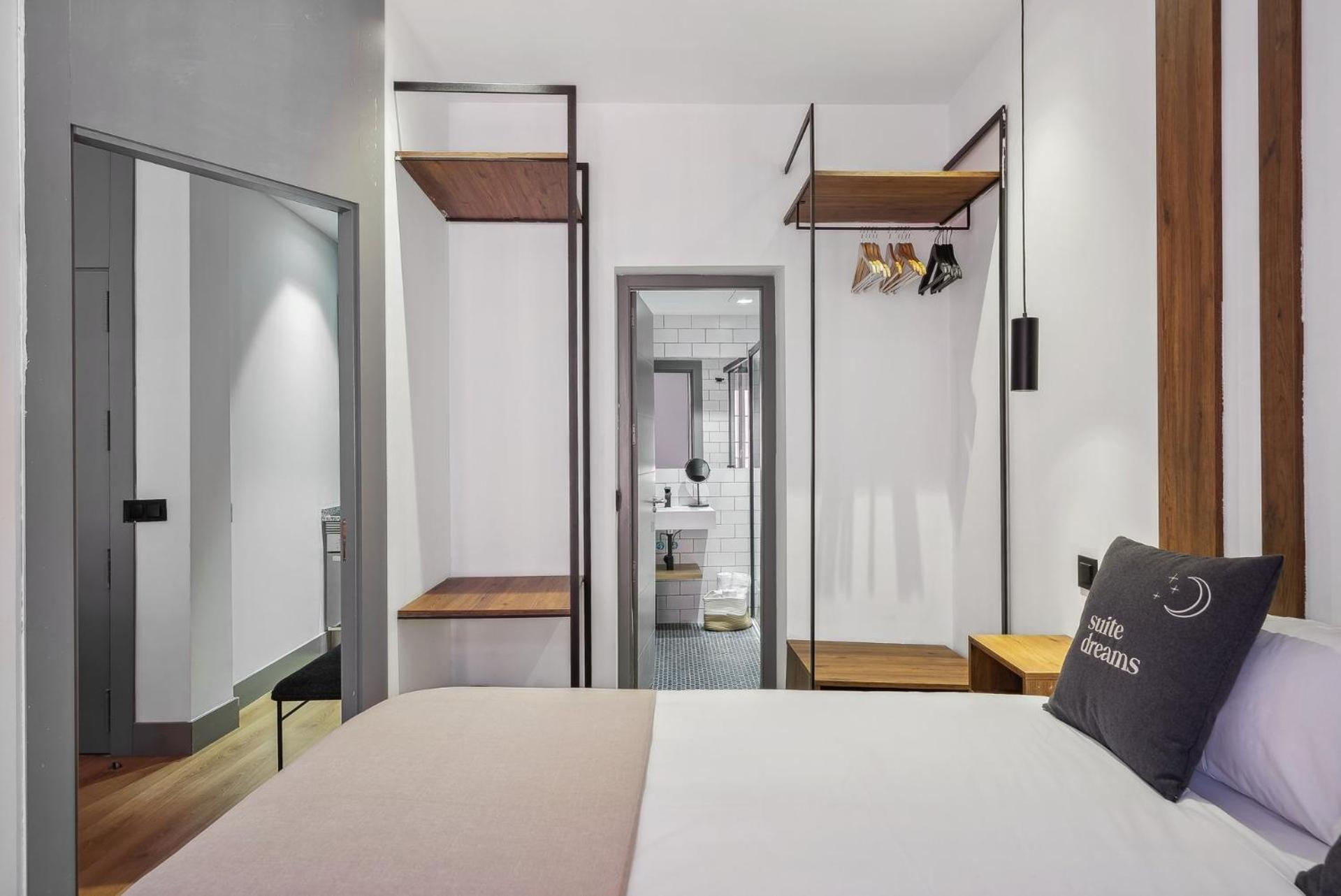 Limehome Madrid Calle De Santa Ana - Estancia Temporal Exterior photo