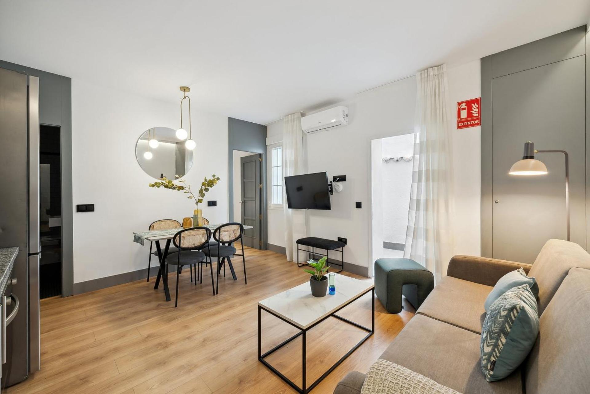 Limehome Madrid Calle De Santa Ana - Estancia Temporal Exterior photo